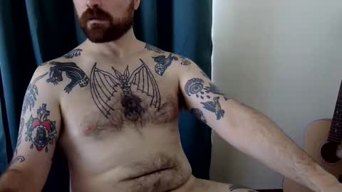 waguylooking online show from March 1, 8:18 am