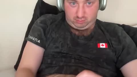 wowaweeman online show from April 7, 5:15 pm