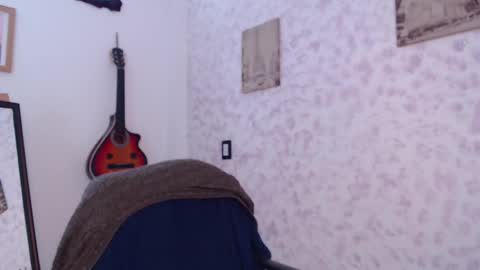 Snapshot of wake_and_bakee chatting on February 21, 6:48 pm John online show from February 21, 6:48 pm