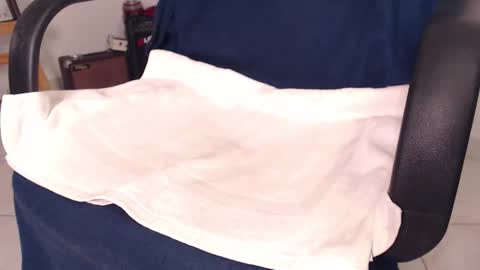 Snapshot of wake_and_bakee chatting on September 23, 11:33 pm John online show from September 23, 11:33 pm