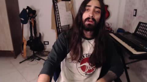 Snapshot of wake_and_bakee chatting on October 28, 3:40 am John online show from October 28, 3:40 am