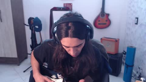 Snapshot of wake_and_bakee chatting on March 3, 4:15 pm John online show from March 3, 4:15 pm