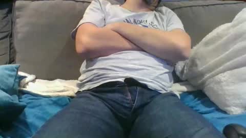 walker033 online show from December 14, 6:19 am