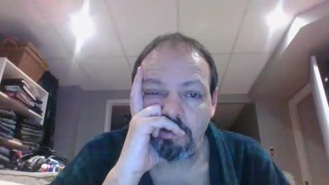 walker033 online show from February 10, 6:09 am