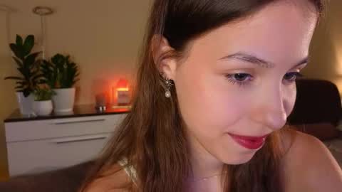 Snapshot of wanda_robinson chatting on October 16, 5:23 pm Wendy. Hello Honeys Ill see you 2nd 5th 7th this week love you3 online show from October 16, 5:23 pm