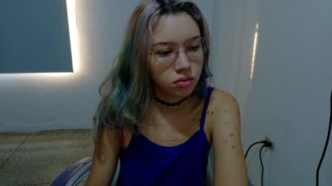 Wanda online show from March 28, 12:17 pm