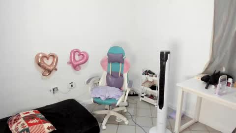 Snapshot of wandadoll chatting on February 15, 9:48 pm Wanda online show from February 15, 9:48 pm