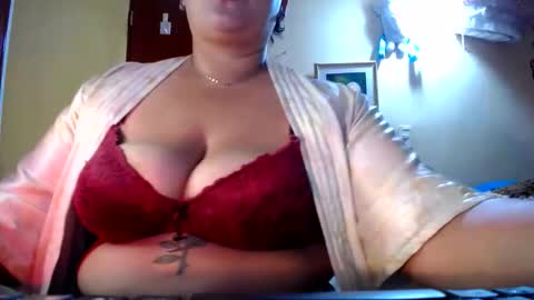 Snapshot of wangda2401 chatting on September 26, 10:23 am wangda online show from September 26, 10:23 am