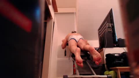 edging noah loves to wank online show from June 11, 7:12 pm