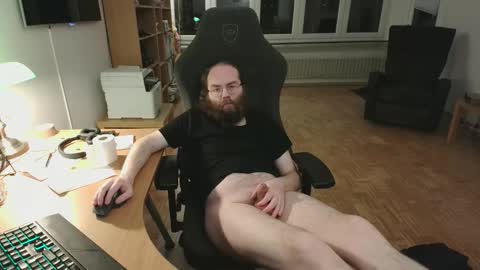 wantsahug online show from February 18, 1:38 am