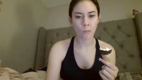 wasiancutie online show from May 9, 5:13 am