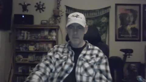 Snapshot of waterfire420 chatting on February 20, 6:28 am waterfire420 online show from February 20, 6:28 am