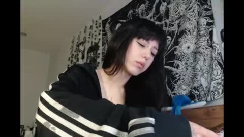 Mina online show from June 29, 7:57 pm