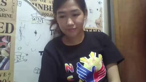 Snapshot of waynecruz_ chatting on October 1, 6:18 pm waynecruz_ online show from October 1, 6:18 pm