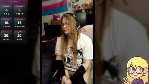 Snapshot of waysoft23 chatting on January 25, 12:17 am Ash online show from January 25, 12:17 am