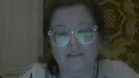 Snapshot of webgirl2 chatting on September 10, 10:22 pm Marina online show from September 10, 10:22 pm