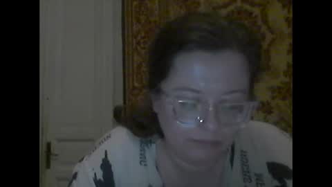 Snapshot of webgirl2 chatting on September 21, 9:30 pm Marina online show from September 21, 9:30 pm