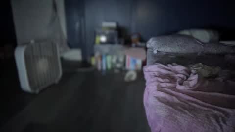 wedifferent_ online show from September 22, 1:04 pm