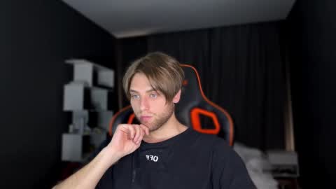 wellidonehere online show from November 2, 10:54 pm