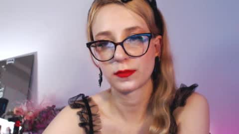 Snapshot of welliza chatting on March 12, 3:57 am Liza online show from March 12, 3:57 am