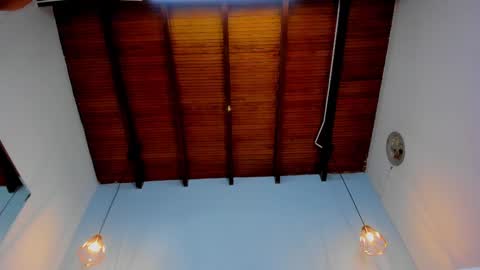 Wendolyn online show from September 11, 3:57 pm