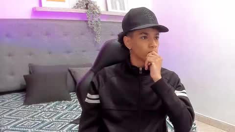 WES online show from January 13, 4:26 pm