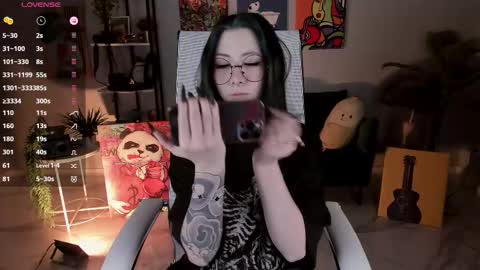 little girl who is always rightLisa online show from October 18, 2:05 am