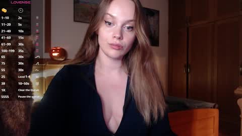 Snapshot of wet_lana chatting on October 15, 6:20 pm Lana online show from October 15, 6:20 pm