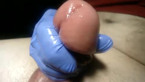 Snapshot of wetmeatjuice chatting on December 8, 4:01 am Wet Meatjuice online show from December 8, 4:01 am