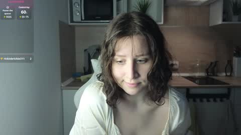 Marrie online show from December 24, 6:28 pm