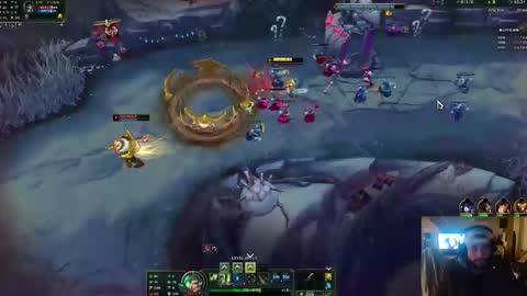 whatsthislol online show from November 20, 5:17 am