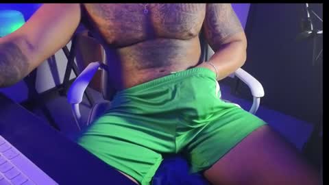 Snapshot of wheleer_green chatting on October 2, 1:26 am Will online show from October 2, 1:26 am