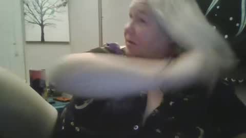 whipsnap19 online show from November 3, 9:54 am