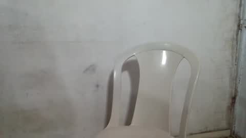 Snapshot of white_boy84723 chatting on January 31, 5:19 am white boy online show from January 31, 5:19 am