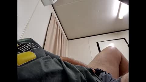 whiteboi9284 online show from October 13, 2:41 pm