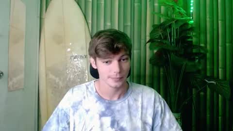 Snapshot of whiteboyinasia chatting on September 29, 12:15 pm Christian online show from September 29, 12:15 pm