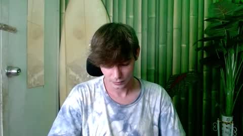 Snapshot of whiteboyinasia chatting on September 23, 12:43 pm Christian online show from September 23, 12:43 pm