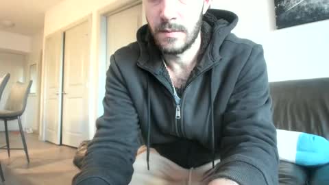 just  str8 stud nut  1000 online show from February 5, 1:36 pm