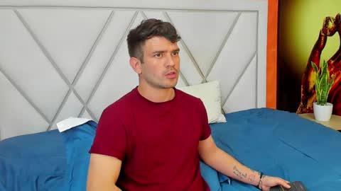 Dylan white online show from February 19, 11:46 pm