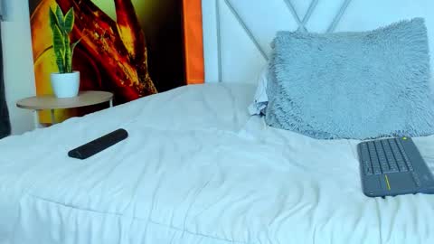 Dylan white online show from October 2, 7:34 pm