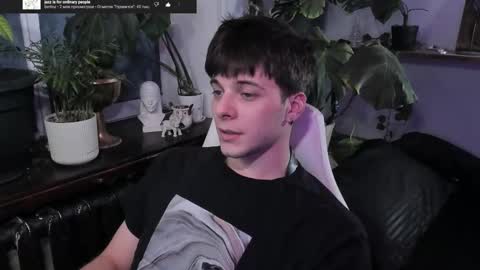 Gus online show from March 11, 9:59 pm