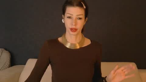 Snapshot of whitequeen888 chatting on September 21, 7:12 am White Queen online show from September 21, 7:12 am