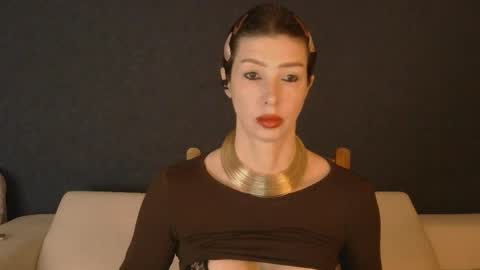 Snapshot of whitequeen888 chatting on October 4, 10:57 am White Queen online show from October 4, 10:57 am