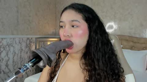 Whitney  online show from September 20, 3:53 am