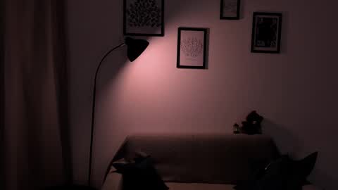 whoislulu online show from November 30, 6:48 pm