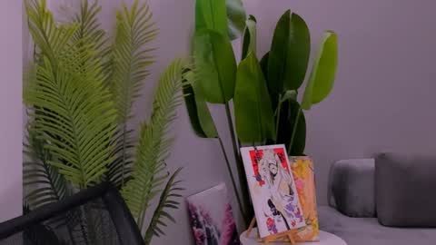 whoislulu online show from January 15, 8:37 pm