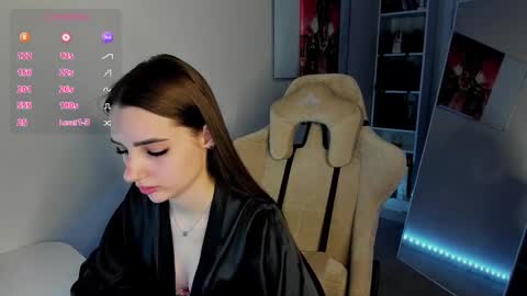 Snapshot of whole_eternity chatting on February 8, 9:15 pm Abby online show from February 8, 9:15 pm