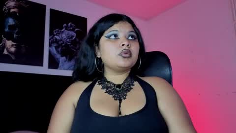 wickedlemon_ online show from May 22, 11:00 pm