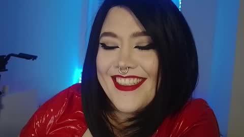 Laura  online show from November 9, 9:39 pm