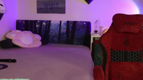 Gretchen  Jimmy online show from April 11, 7:45 am